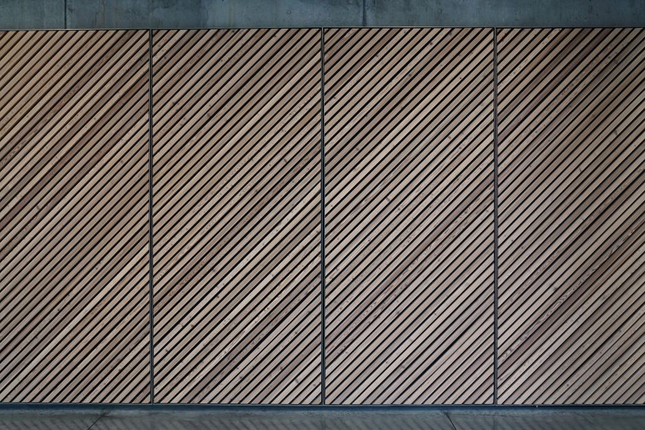 Detail van houten akoestisch wandpaneel. Detail van houten akoestisch wandpaneel.